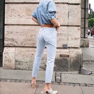 Levi’s Women’s‎ Wedgie Skinny Icon Jeans in Signal Lost Light Wash Size 30 NWT